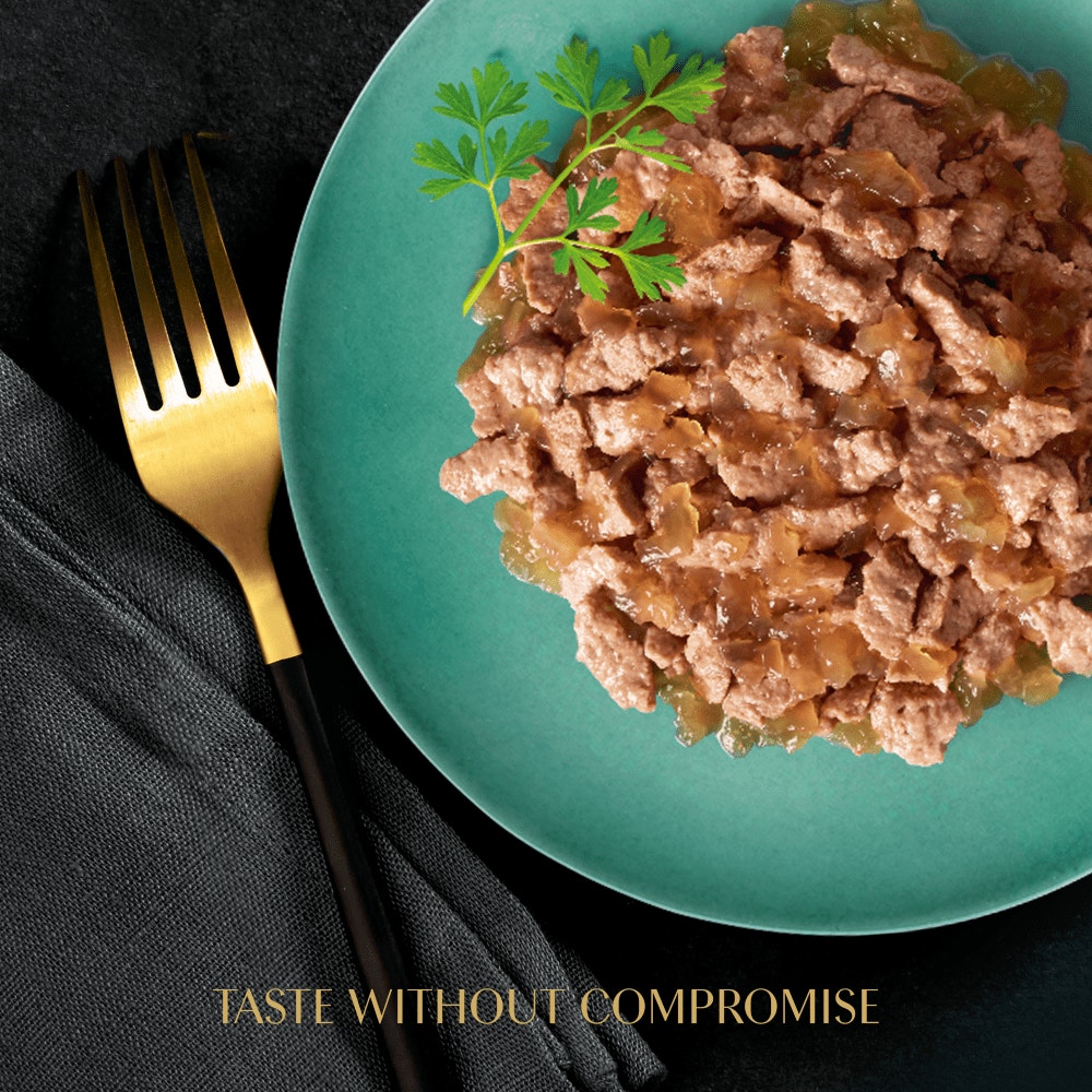 SHEBA® Fine Flakes Adult Cat Food with Chicken in Jelly 85g Tray - 2