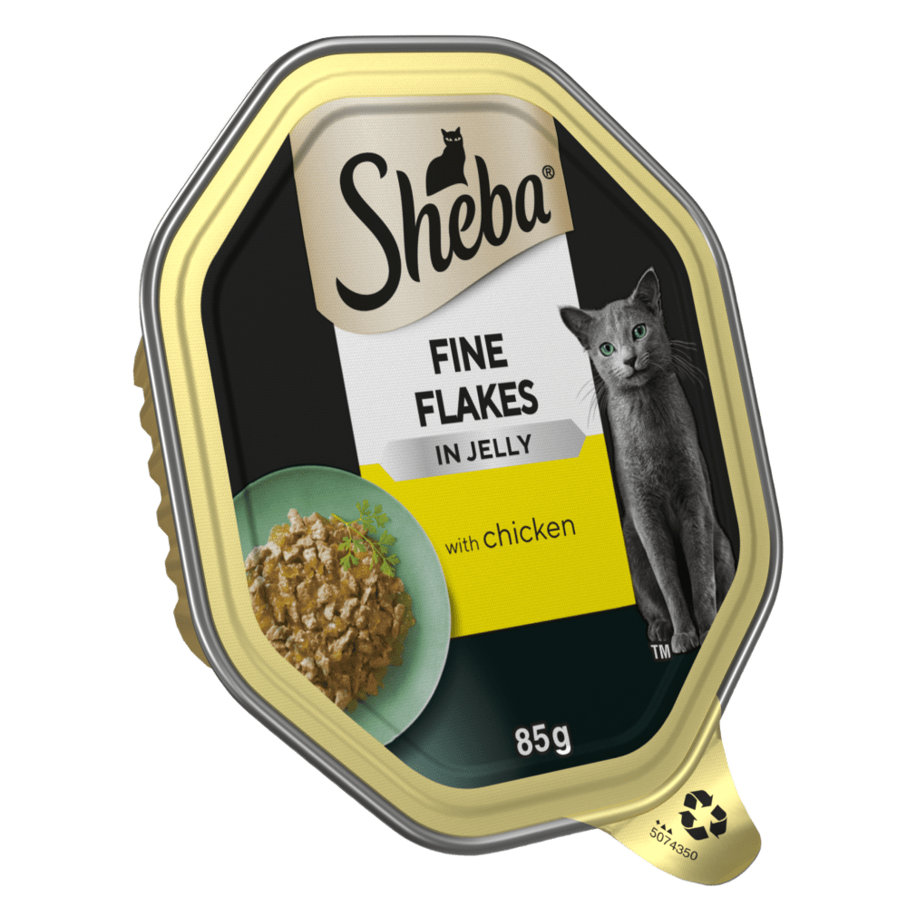 SHEBA® Fine Flakes Adult Cat Food with Chicken in Jelly 85g Tray - 1